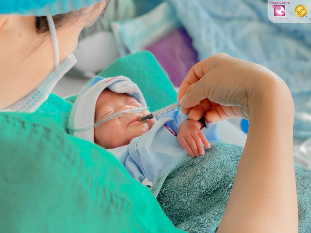 Gần 2 tháng chăm nuôi, em bé sinh cực non đã qua nguy kịch 1 9b9e5af5f1