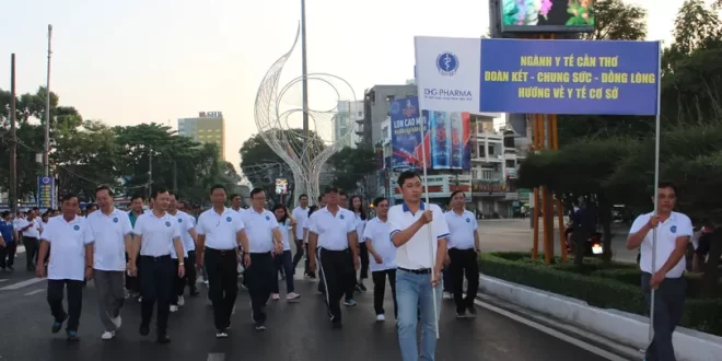 Bước chuyển mình của y tế cơ sở Cần Thơ Bài cuối: Chung sức phát triển y tế cơ sở trong tình hình mới 2 1710259390