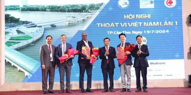 Hội nghị thoát vị Việt Nam lần đầu tiên tại TP Cần Thơ 2 1721437303