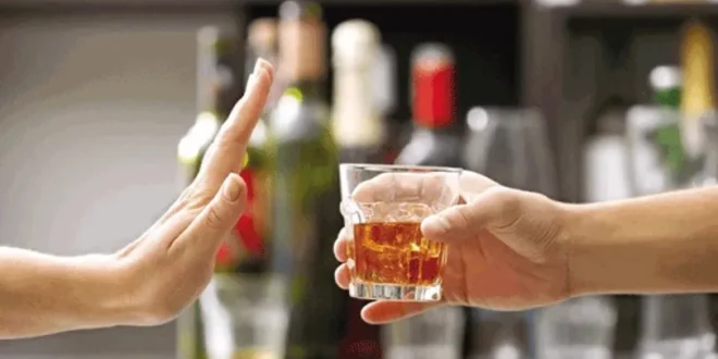 Càng lớn tuổi, càng dễ say rượu 2 1735971587